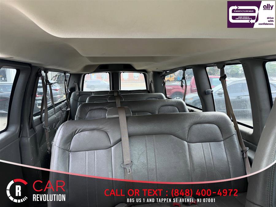 Used 2019 Chevrolet Express 3500 LS RWD image 36
