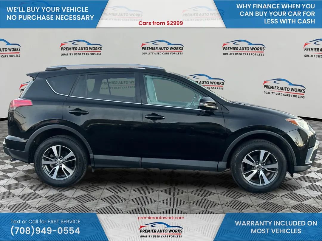 Used 2016 Toyota RAV4 XLE image 8