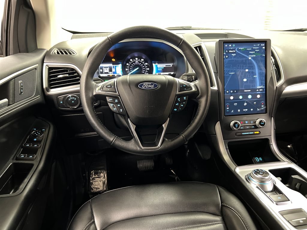Used 2022 Ford Edge SEL w/ Convenience Package AWD/4WD image 16