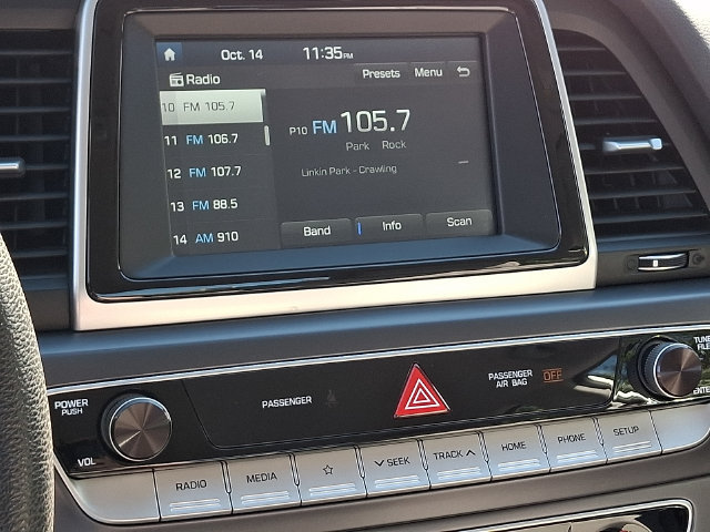 Used 2018 Hyundai Sonata SE FWD image 16