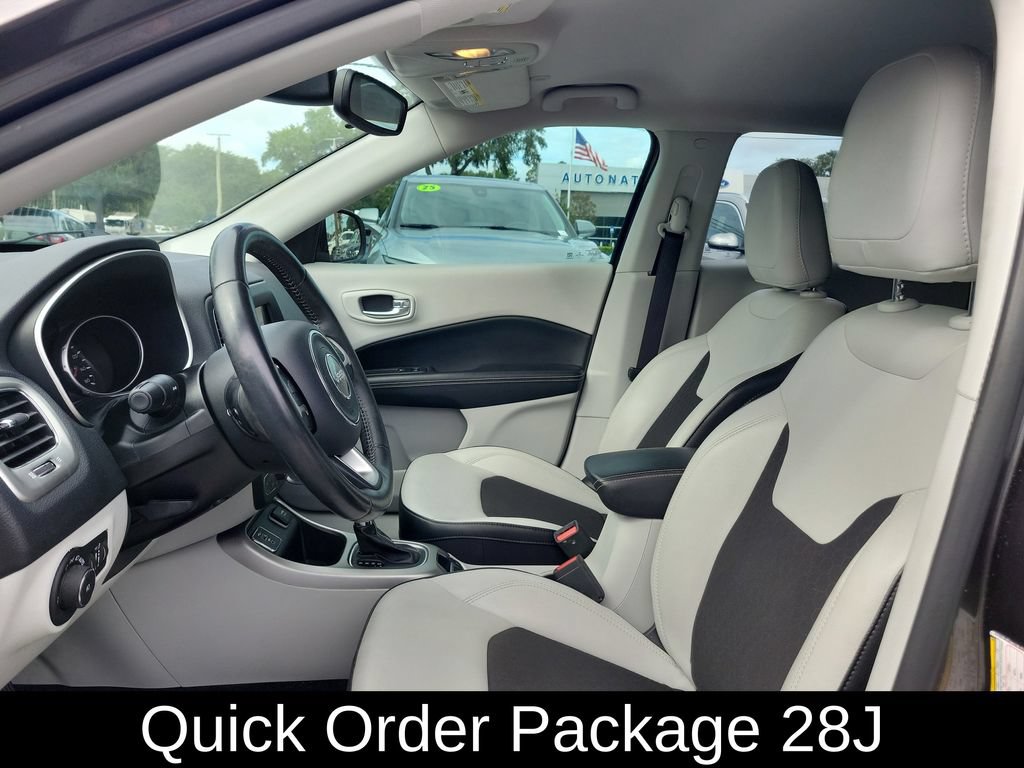 Used 2020 Jeep Compass Latitude w/ Safety & Security Group FWD video 2