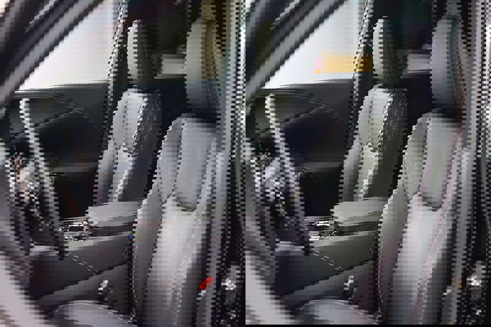 Used 2024 Lexus RX 350 Premium w/ Accessory Package (Z1) image 19