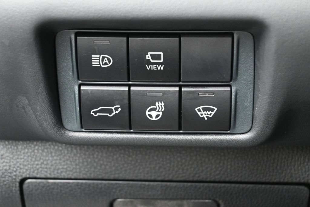 Used 2022 Toyota Highlander Limited AWD/4WD image 16