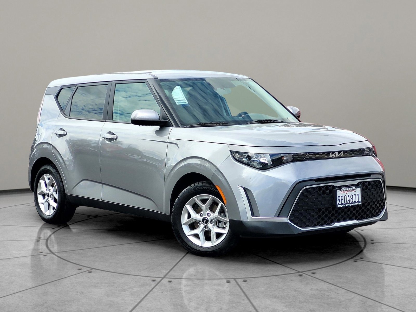 Used 2023 Kia Soul LX w/ Option Group 015