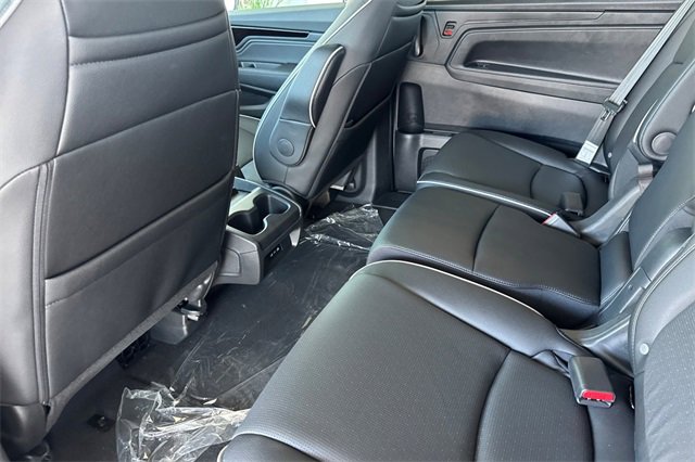 New 2026 Honda Odyssey Elite image 13