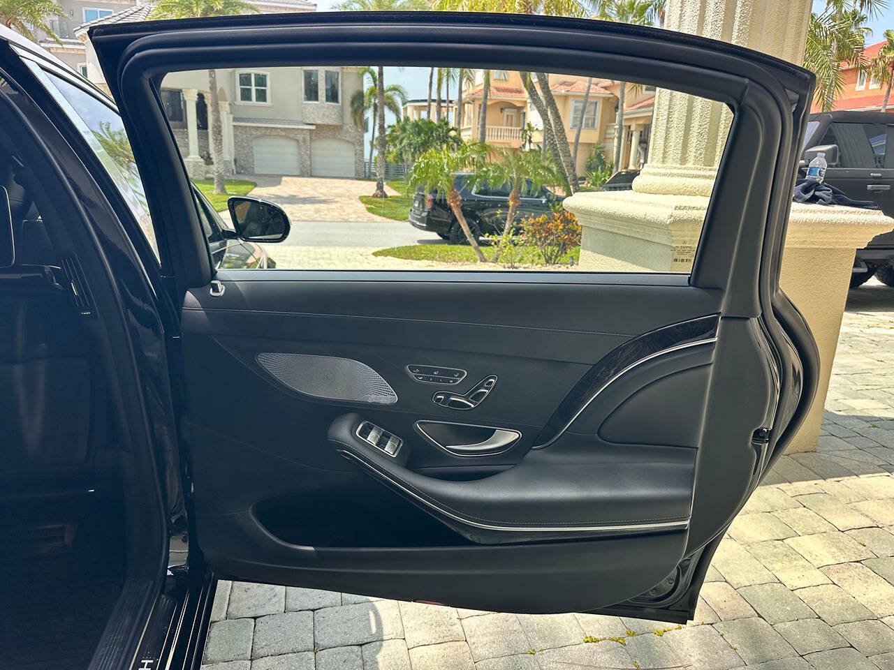 Used 2018 Mercedes-Benz Maybach S 560 4MATIC image 85