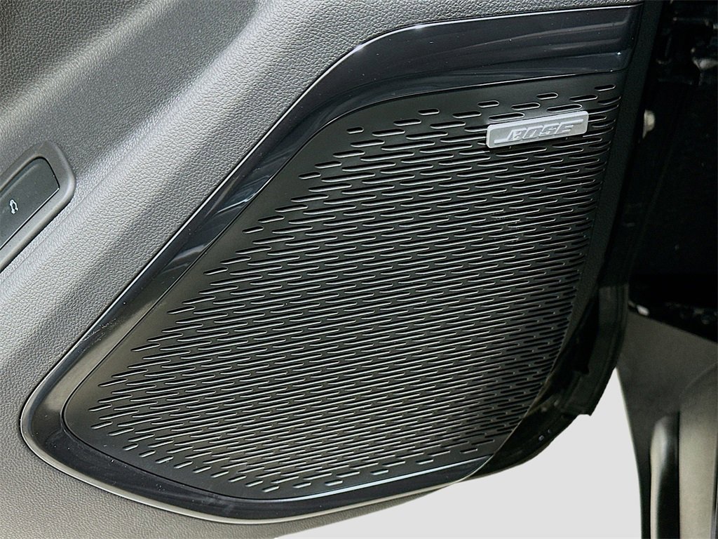 Used 2026 GMC Acadia AT4 w/ Luxury Package image 19