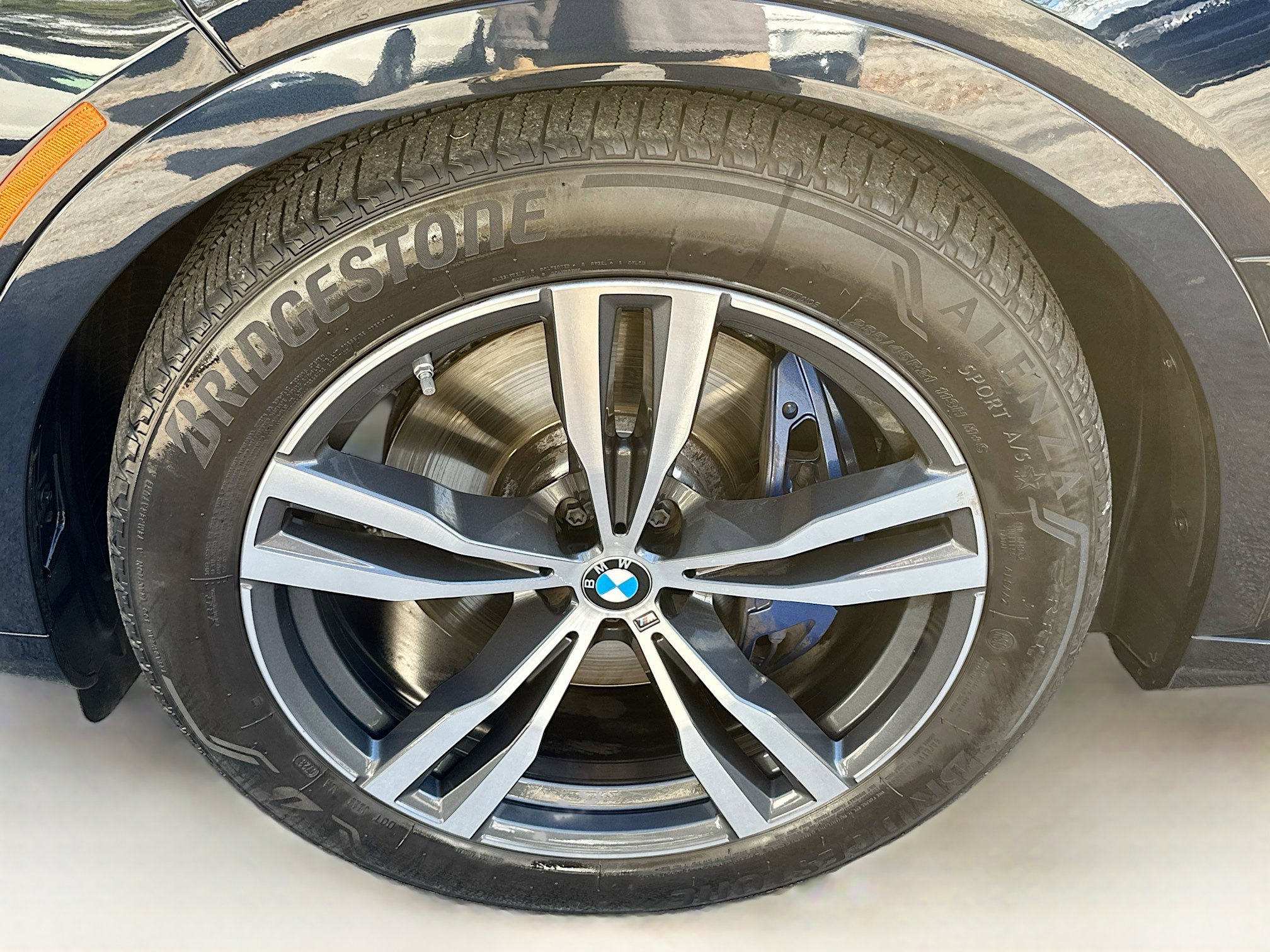 Certified 2023 BMW X7 xDrive40i w/ Executive Package image 35