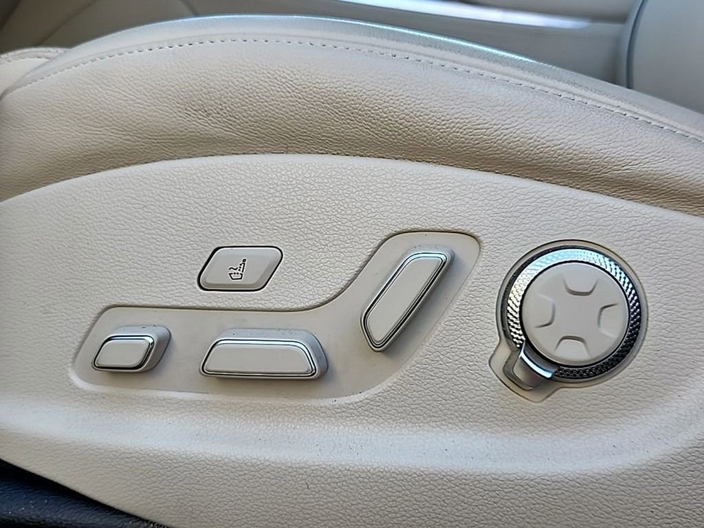 Used 2023 Genesis GV80 2.5T w/ Prestige Package image 7