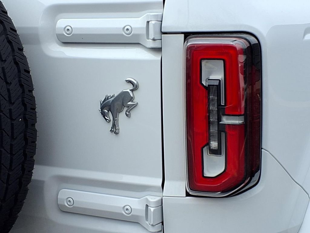 Used 2023 Ford Bronco Outer Banks image 26