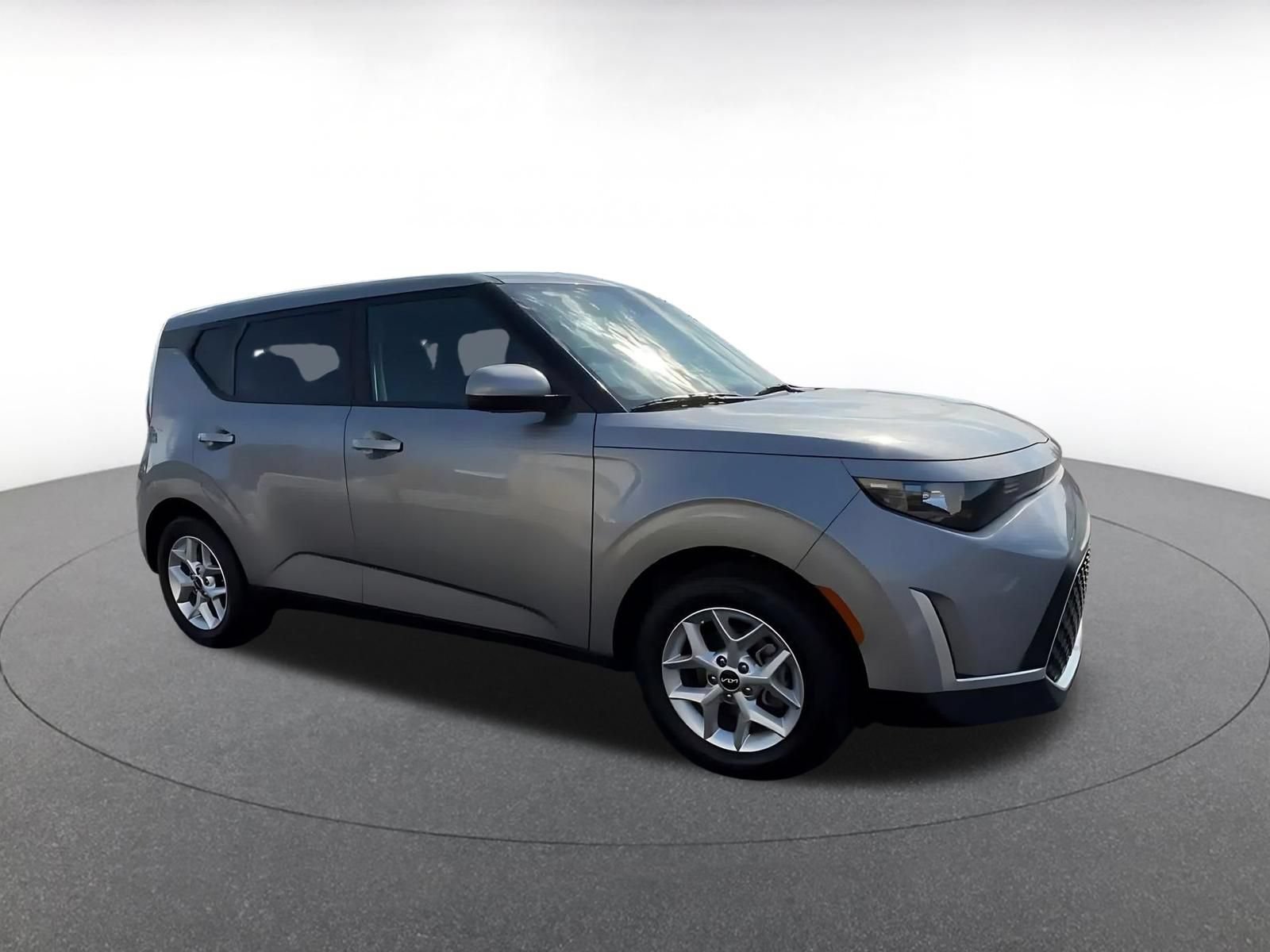 Used 2025 Kia Soul LX w/ LX Technology Package FWD video 2