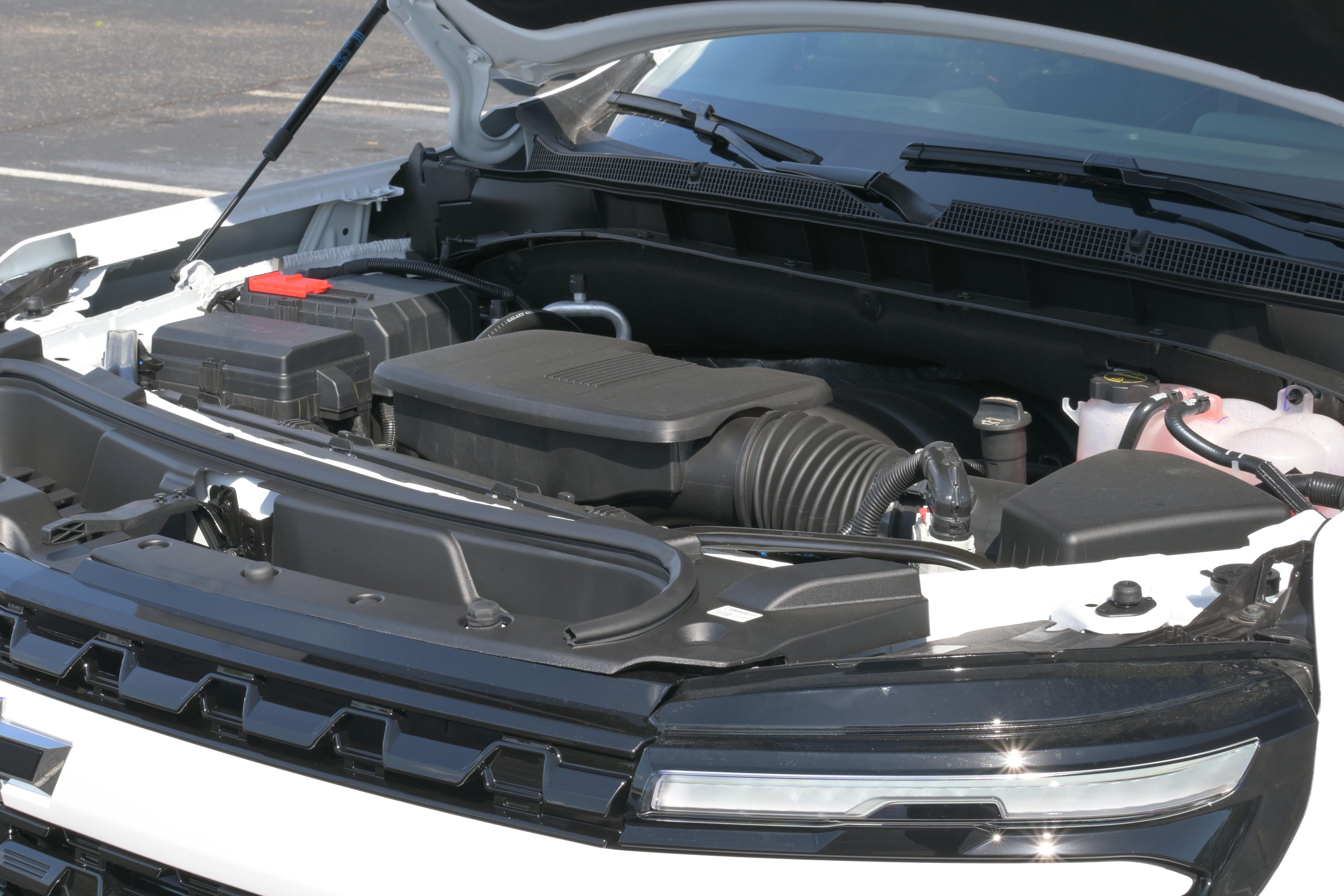New 2026 Chevrolet Suburban LS w/ LS Custom Edition RWD image 8