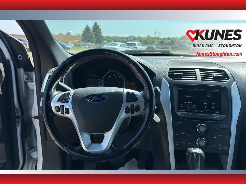 Used 2013 Ford Explorer XLT AWD/4WD image 35