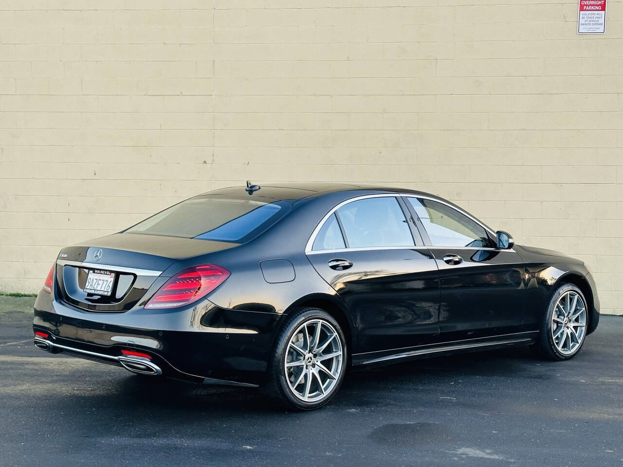 Used 2018 Mercedes-Benz S 560 Sedan image 6