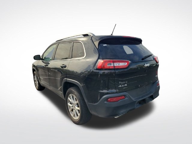 Used 2015 Jeep Cherokee Latitude AWD/4WD image 14