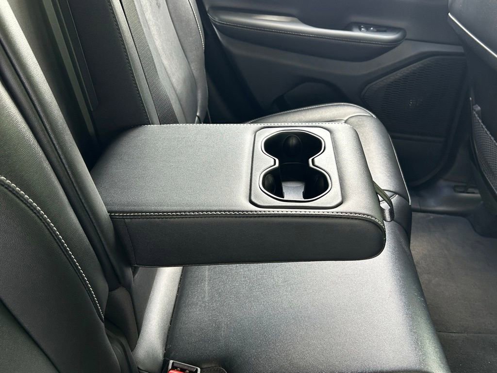 Certified 2024 Jeep Grand Cherokee Limited w/ Black Appearance Package image 39