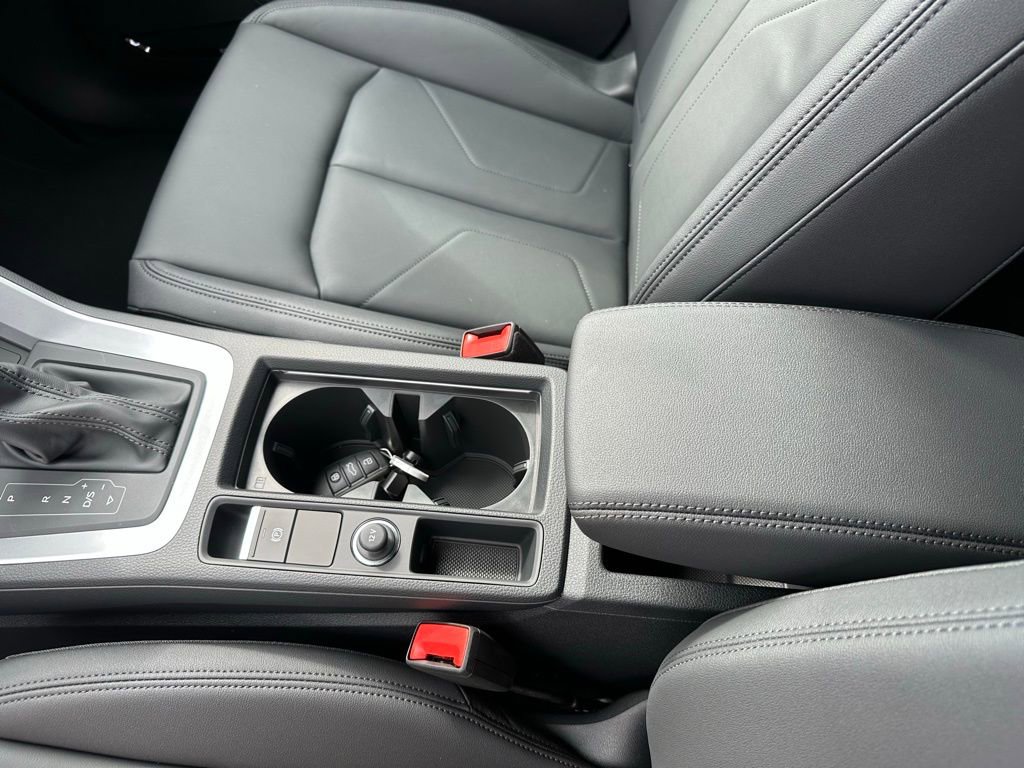 New 2025 Audi Q3 2.0T Premium Plus w/ Premium Plus Package image 16