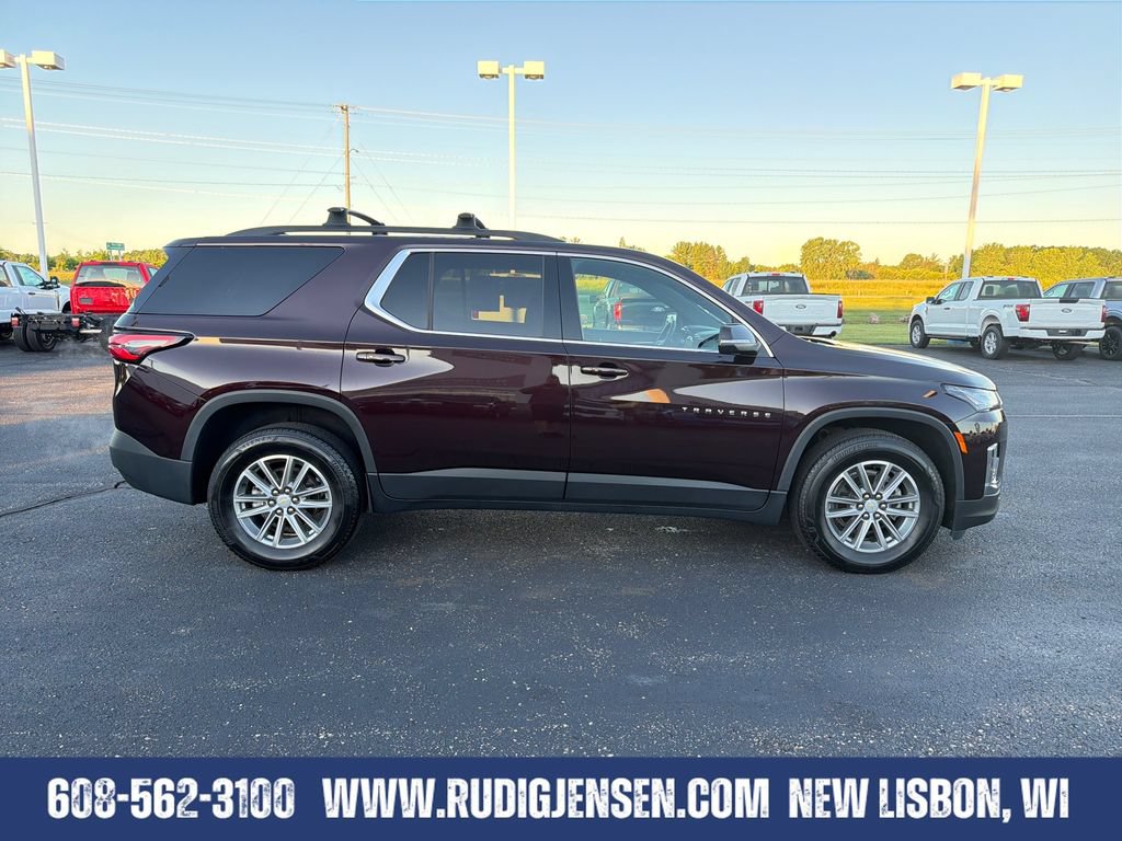 Used 2023 Chevrolet Traverse LT AWD/4WD image 6