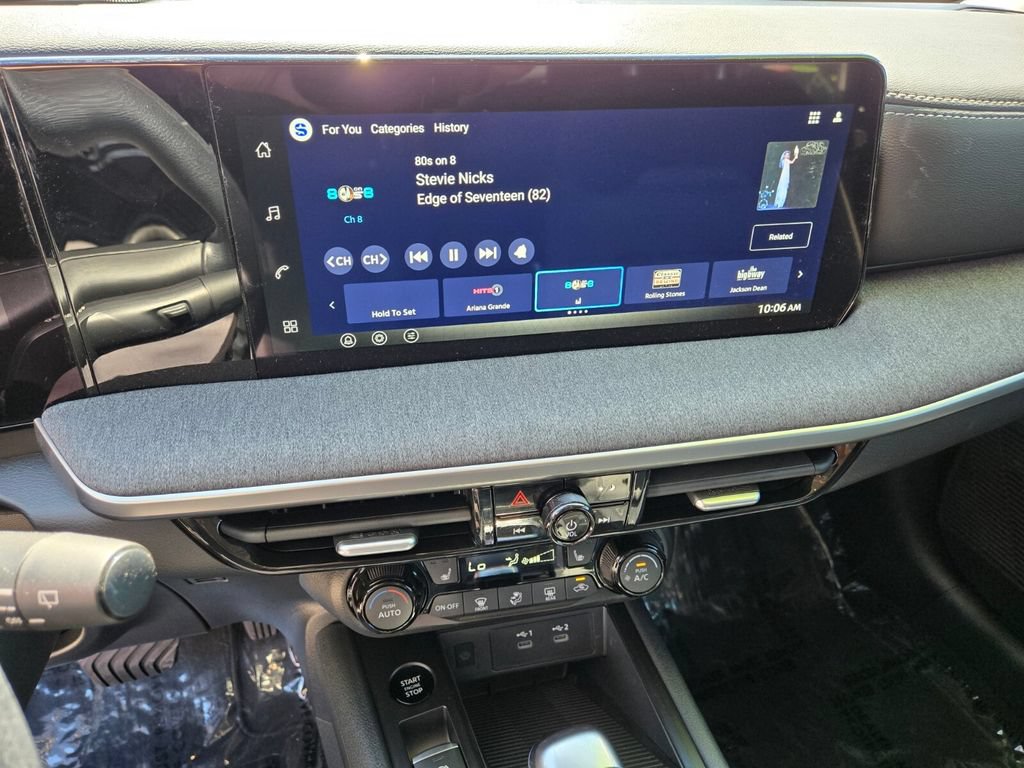 Certified 2026 Nissan Kicks SV w/ Cold Weather Package FWD image 23