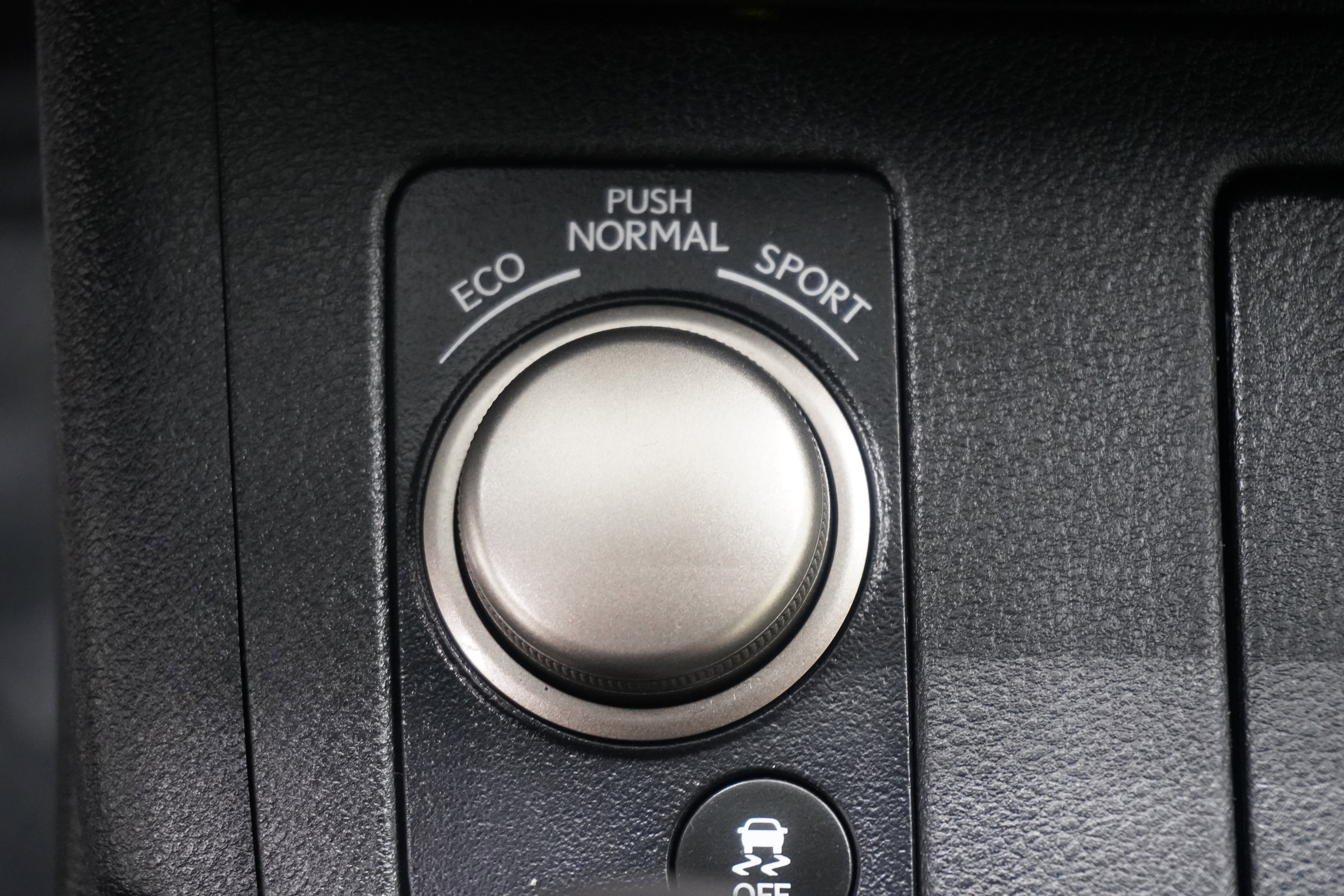 Used 2013 Lexus ES 350 w/ Luxury Pkg FWD image 24