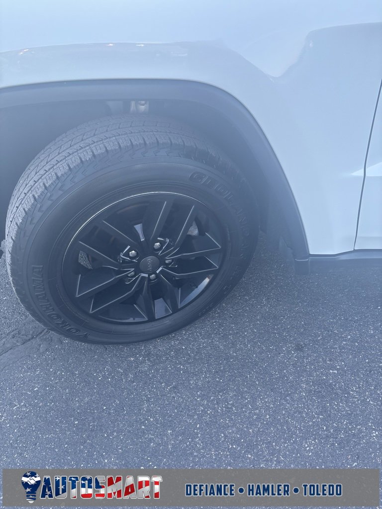 Used 2020 Jeep Grand Cherokee Limited image 10