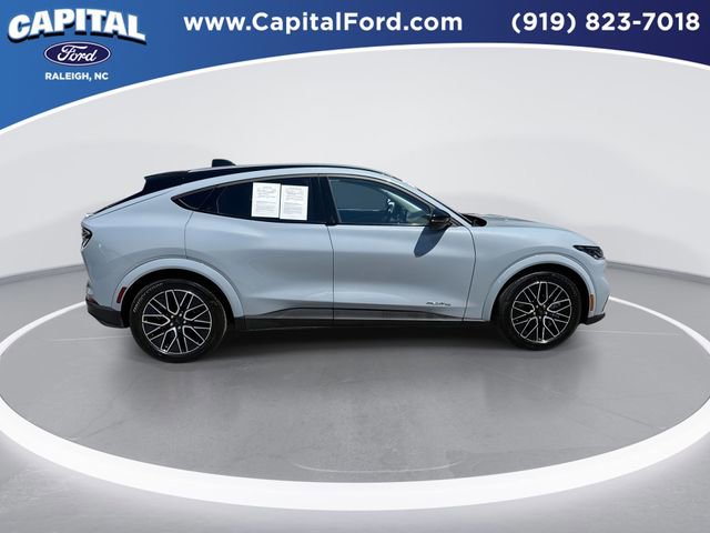 Certified 2025 Ford Mustang Mach-E Premium AWD/4WD image 9