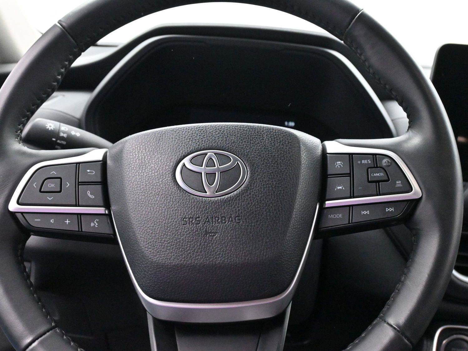 Used 2024 Toyota Grand Highlander XLE image 17