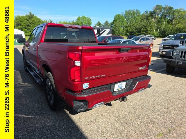Used 2023 Chevrolet Silverado 1500 High Country w/ Technology Package AWD/4WD image 11