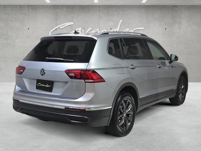 Used 2024 Volkswagen Tiguan SE FWD image 16