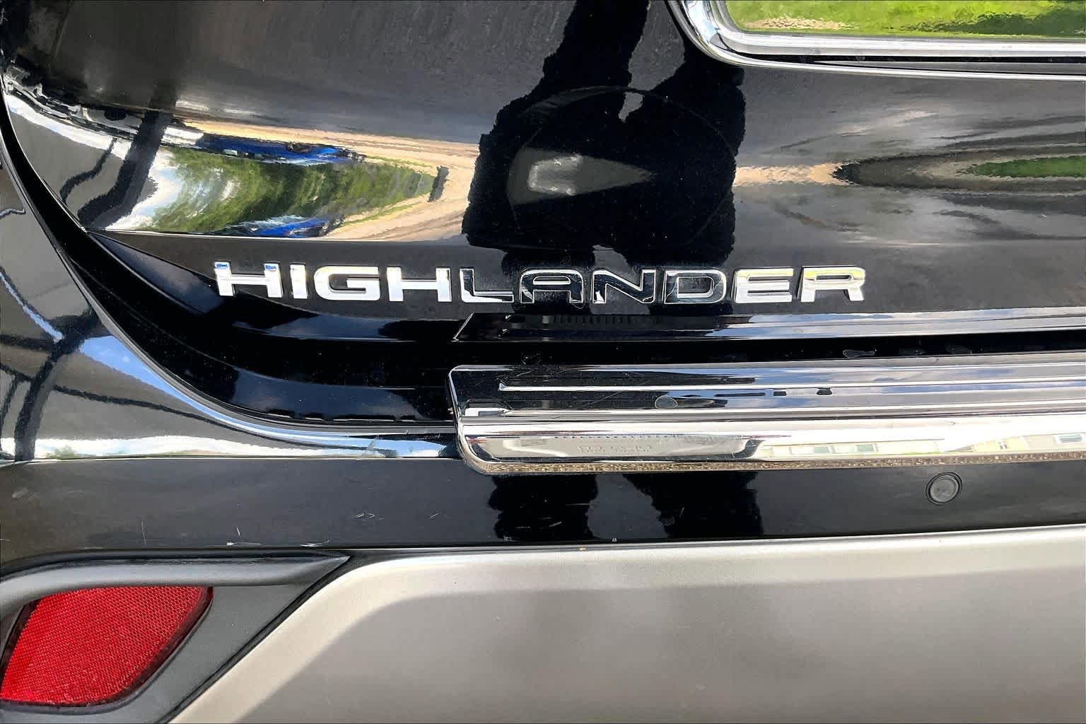 Used 2023 Toyota Highlander Platinum FWD image 10
