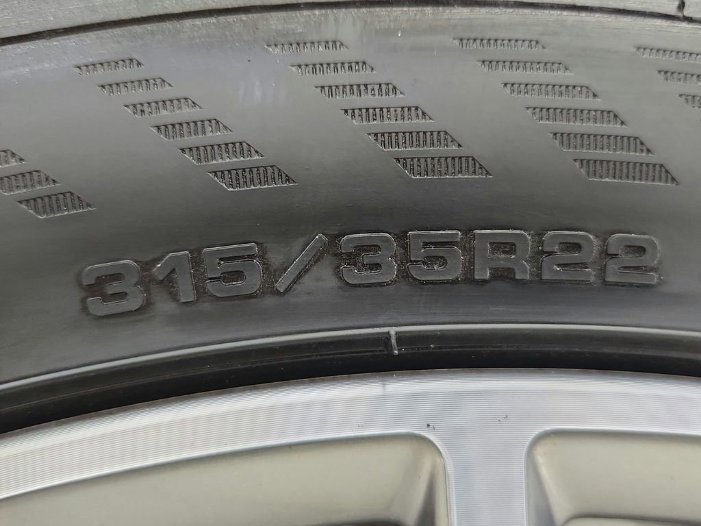 Used 2022 BMW X7 xDrive40i w/ Premium Package image 50