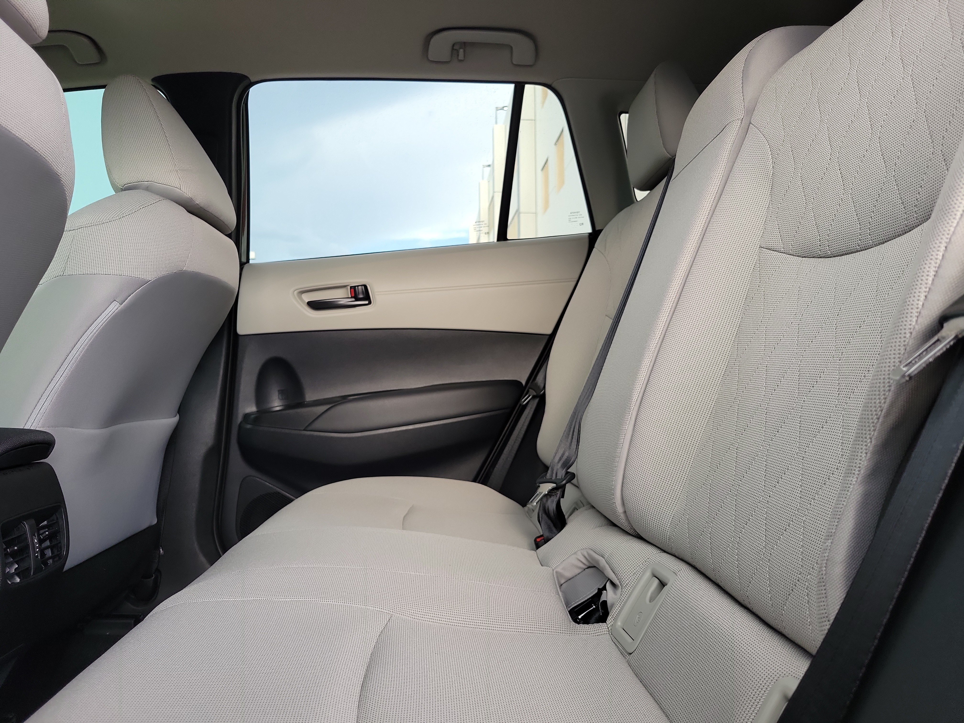 Certified 2026 Toyota Corolla Cross LE FWD image 11
