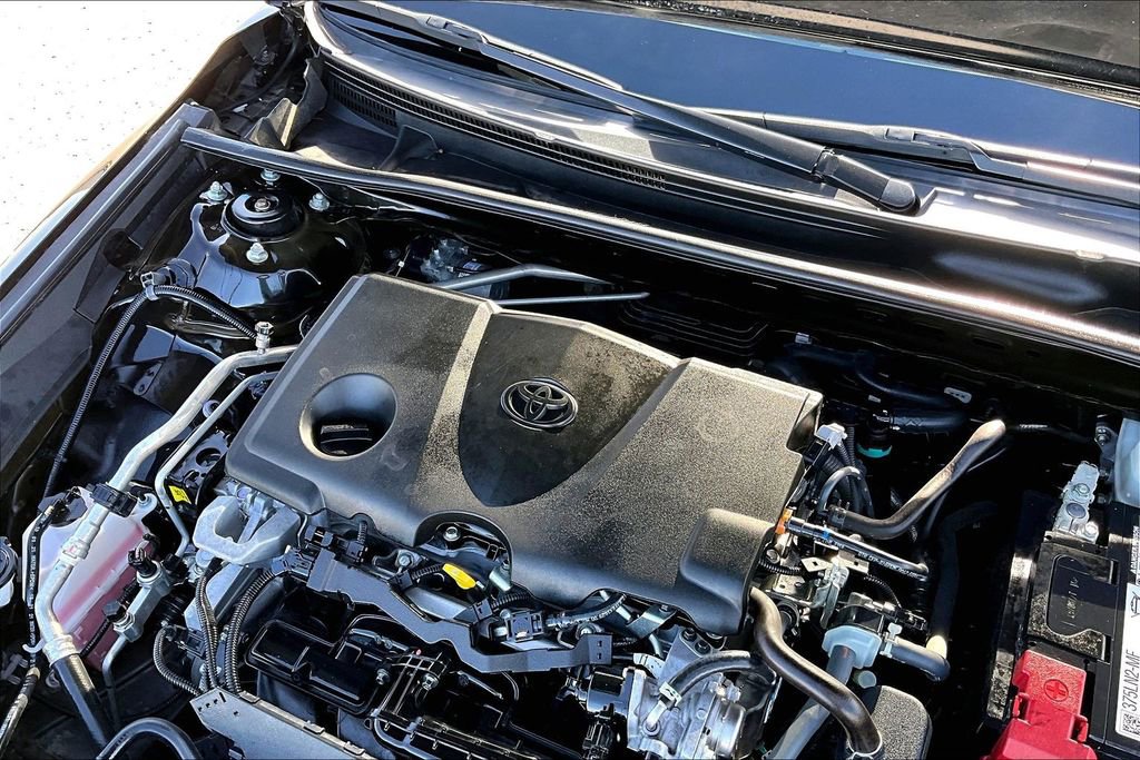 Used 2021 Toyota Camry XSE image 31