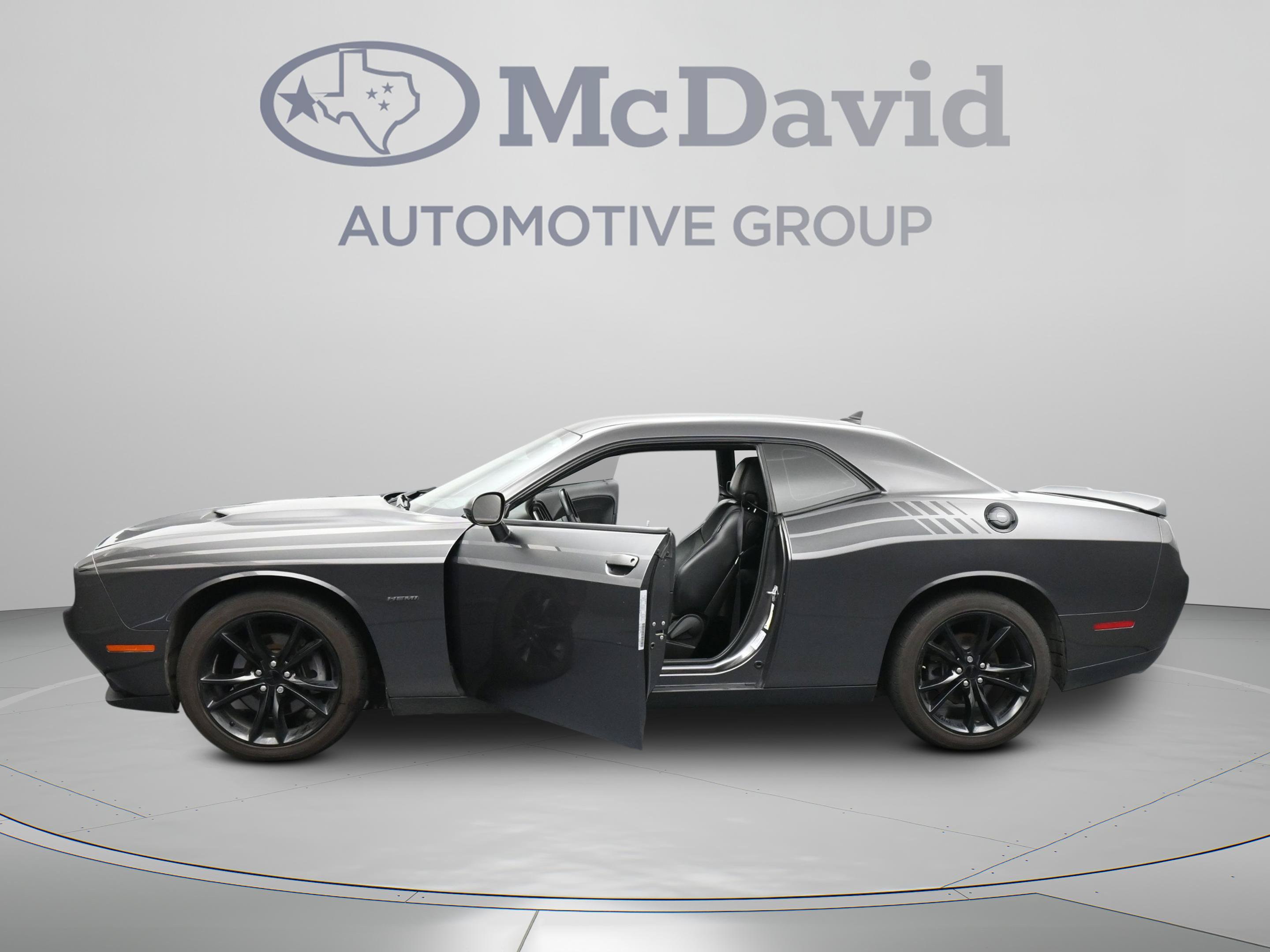 Used 2016 Dodge Challenger R/T Plus RWD image 41