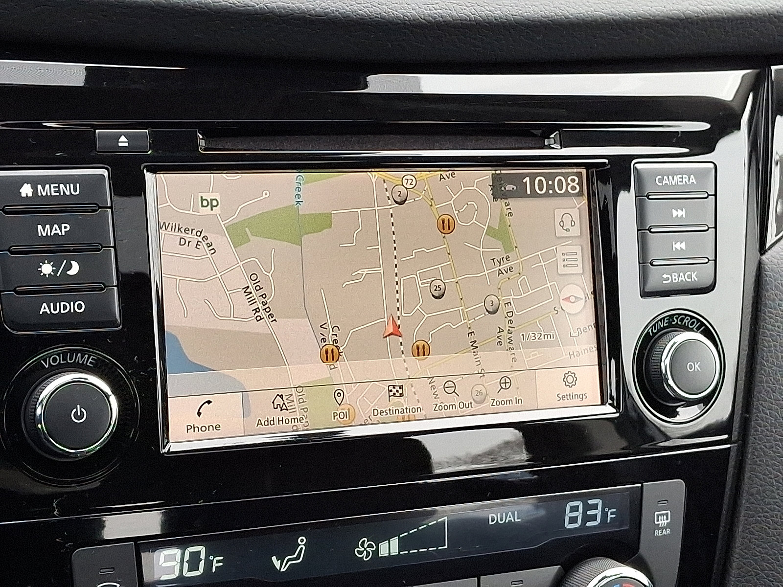 Used 2022 Nissan Rogue Sport SL w/ Premium Package image 16