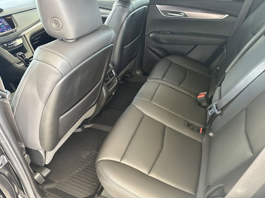 New 2025 Cadillac XT5 Luxury w/ LPO, Floor Liner Package FWD image 25