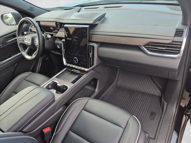 Used 2026 GMC Acadia Denali w/ Super Cruise Package FWD image 30