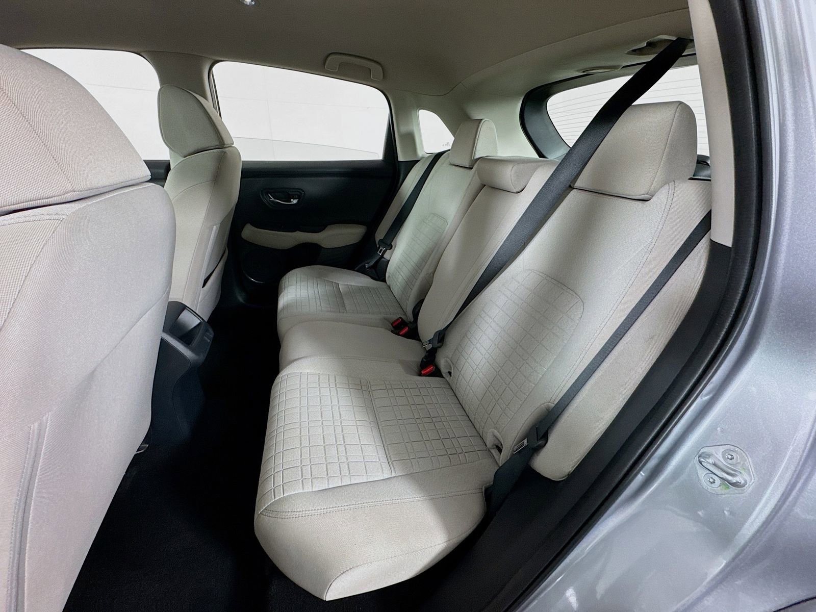 Used 2024 Honda HR-V LX image 17