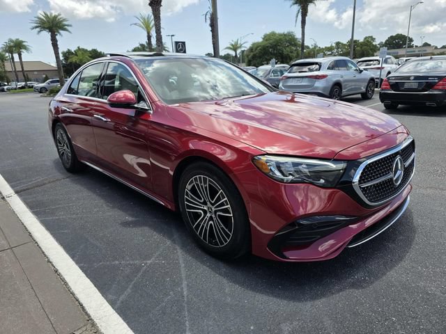 Used 2025 Mercedes-Benz E 450 4MATIC Sedan image 4