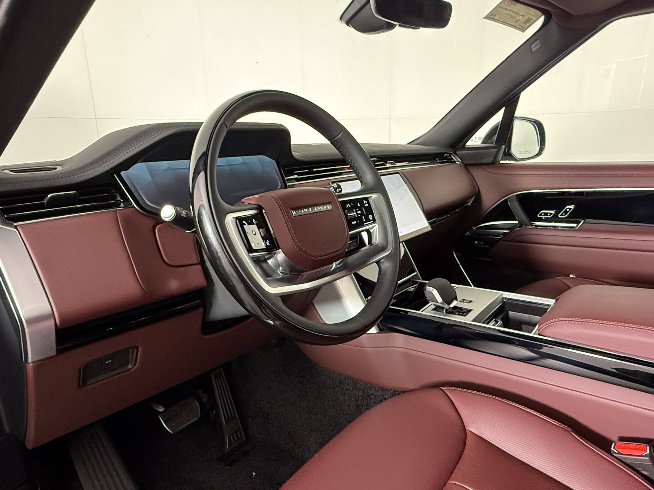 New 2026 Land Rover Range Rover SE AWD/4WD image 4