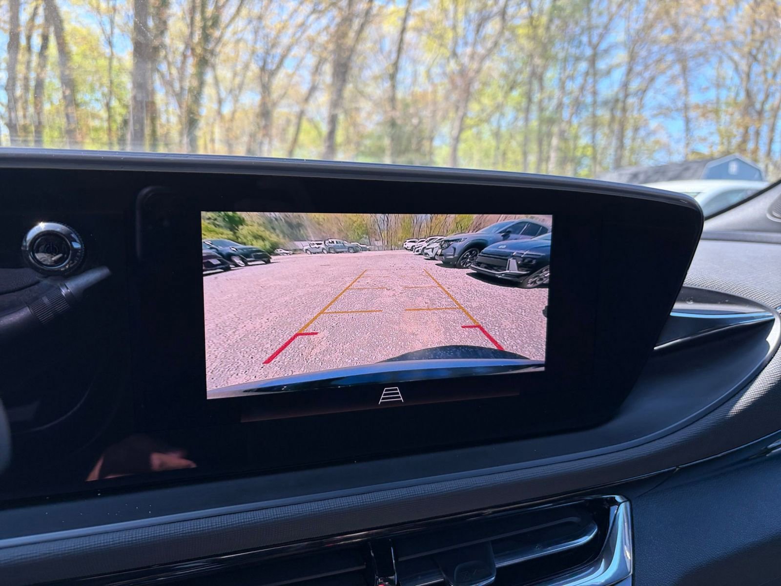 Used 2025 Buick Envista Sport Touring FWD image 22