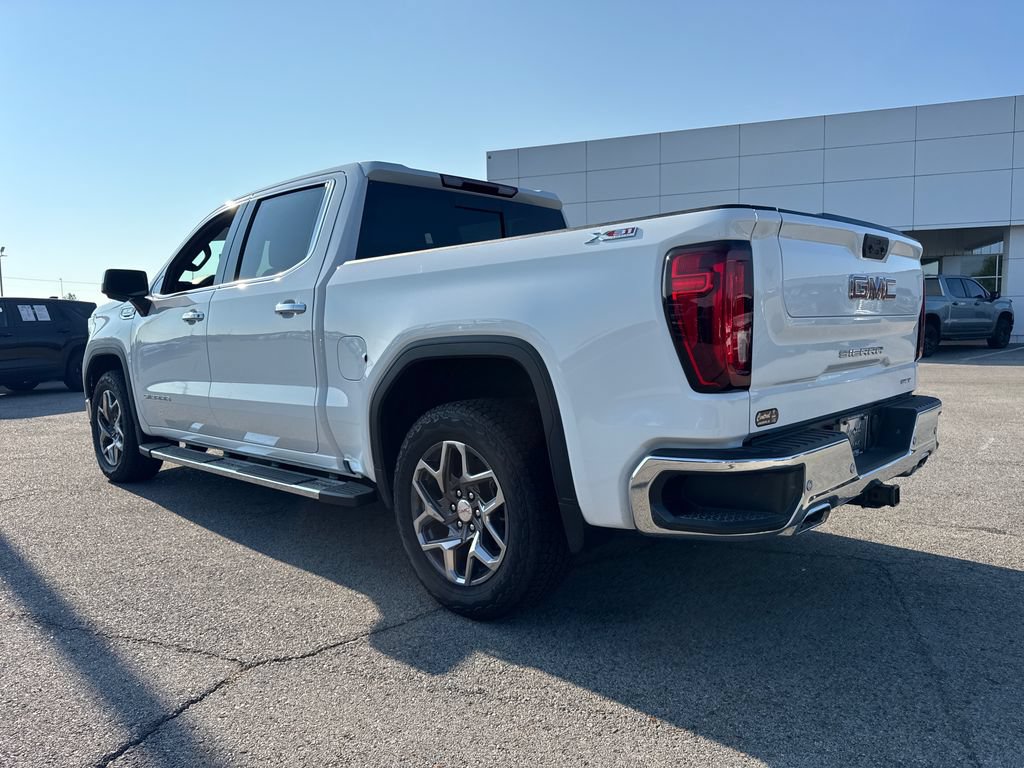 Used 2026 GMC Sierra 1500 SLT w/ SLT Premium Plus Package AWD/4WD image 4
