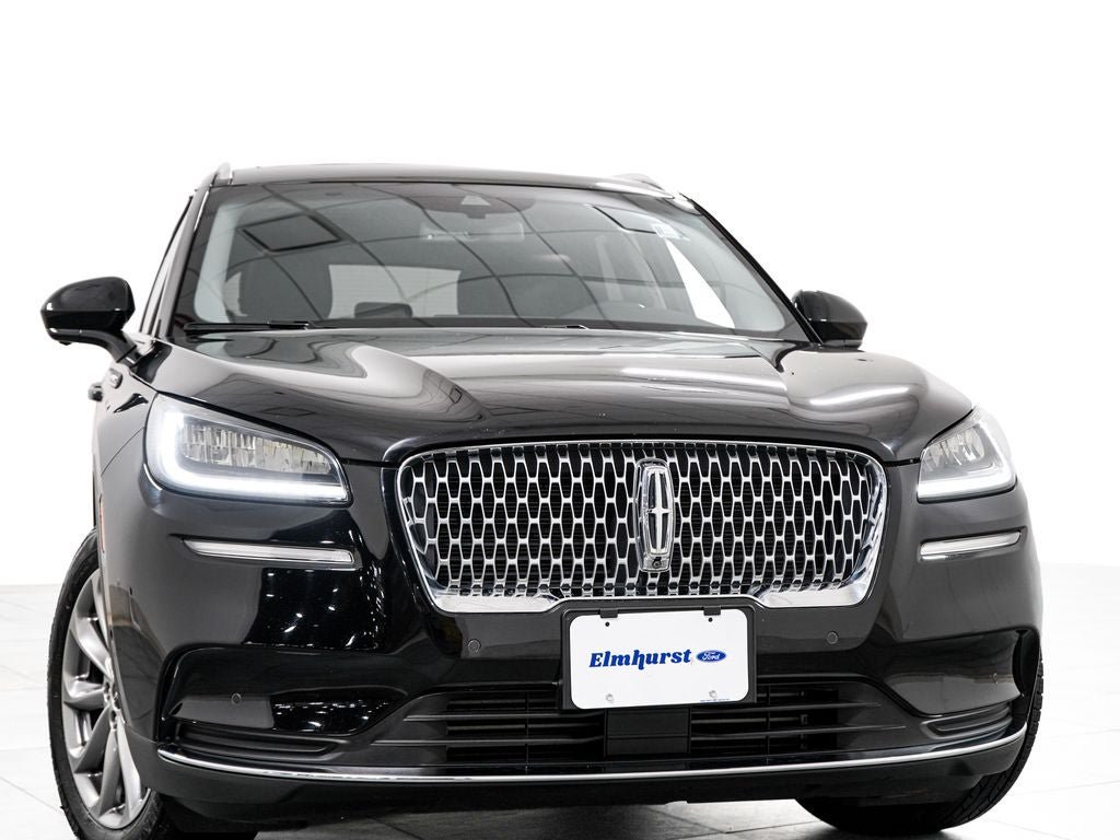 Used 2020 Lincoln Corsair AWD image 3