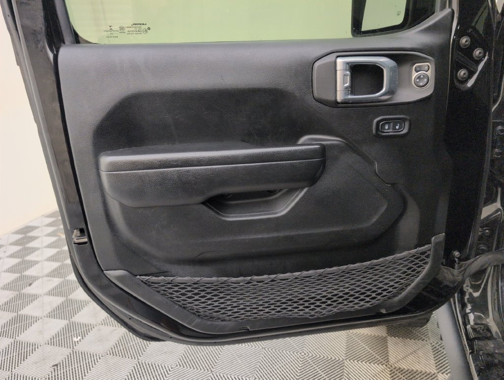 Used 2022 Jeep Wrangler Unlimited Sport AWD/4WD image 31