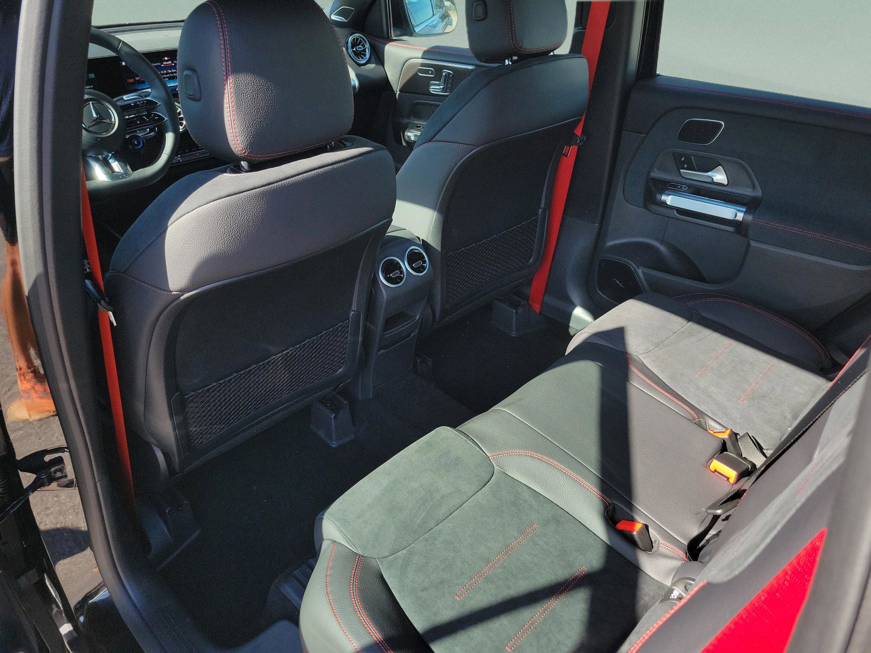 New 2026 Mercedes-Benz GLB 35 AMG 4MATIC image 8