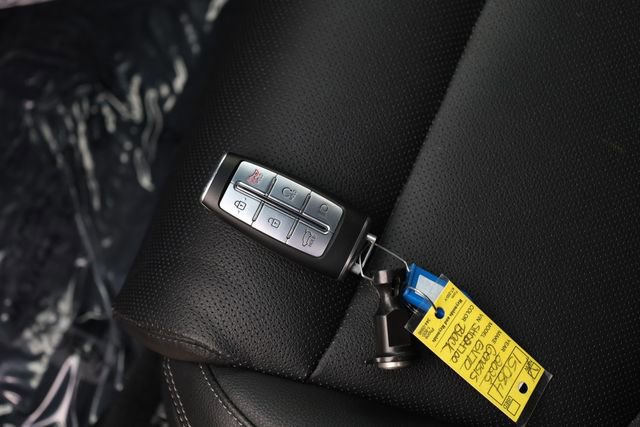 Used 2025 Genesis GV70 2.5T image 33