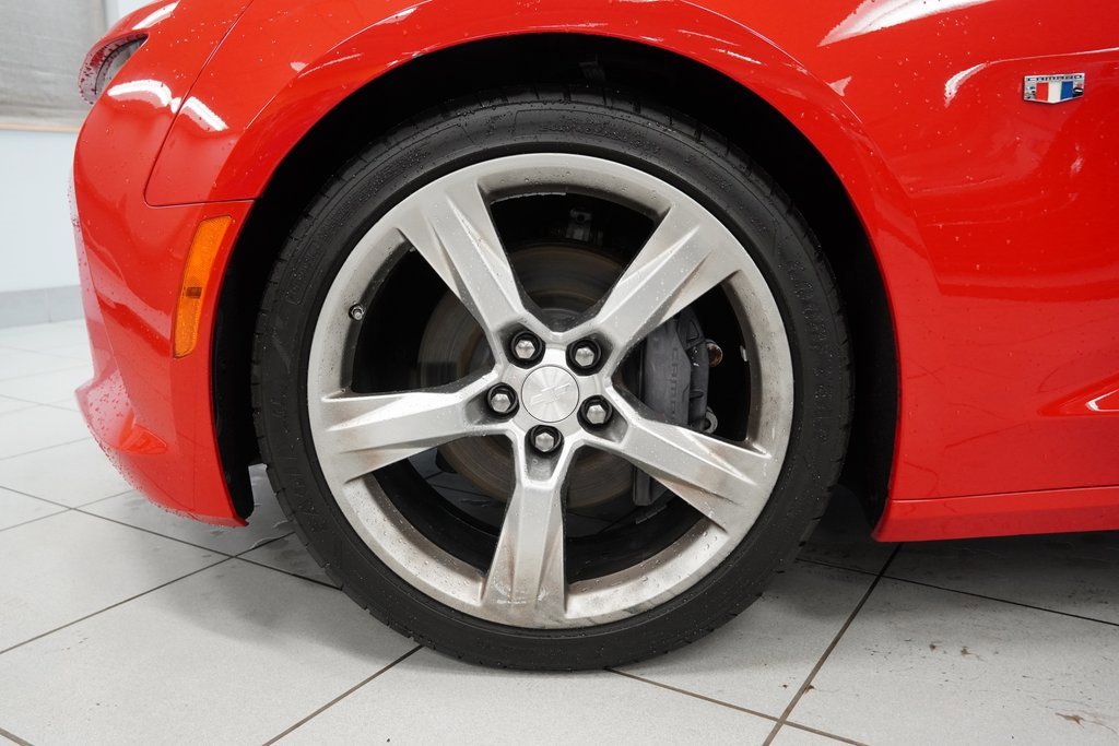 Used 2017 Chevrolet Camaro SS image 14