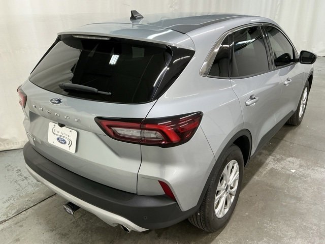 Used 2023 Ford Escape Active w/ Tech Pack #2 image 3