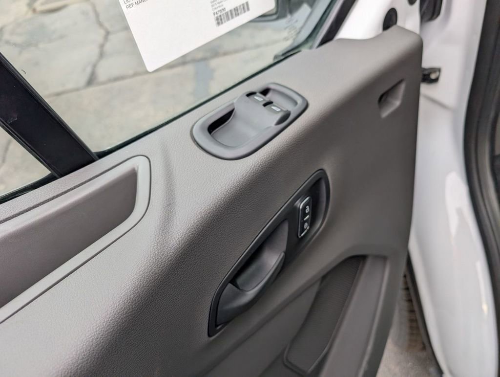 New 2026 Ford Transit 250 148 Medium Roof w/ Load Area Protection Package image 17