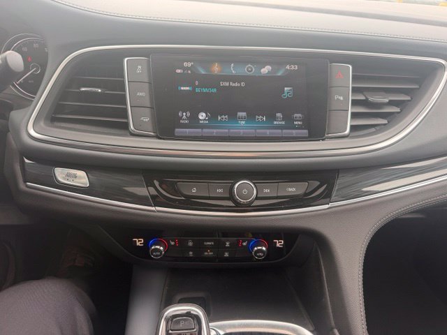 Used 2018 Buick Enclave Essence w/ Trailering Package AWD/4WD image 16